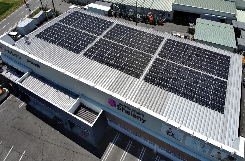 きものたちばな あづみの店へ導入された太陽光発電システム(株式会社サンジュニア)