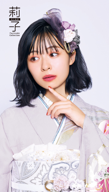 莉子着用の振袖-グレー｜成人式の新作振袖ご紹介　RK-04