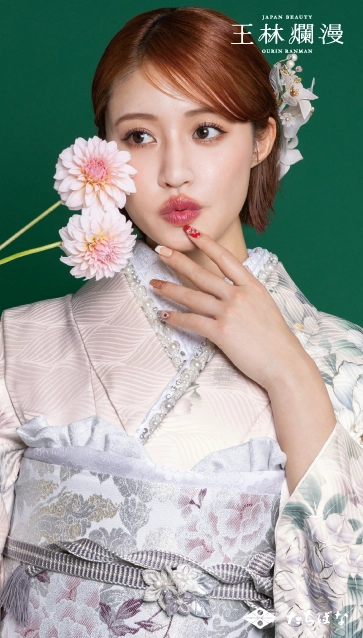 “王林爛漫”の振袖-白｜成人記念の新作振袖ご紹介　OR-323