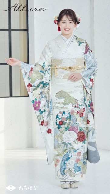 久間田 琳加 ×Allure（アリュール）の振袖-白|成人記念の新作振袖ご紹介　AL-206