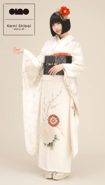 “Kami Shibai-story of- ano”の振袖-白｜成人記念の新作振袖ご紹介　ANO-303