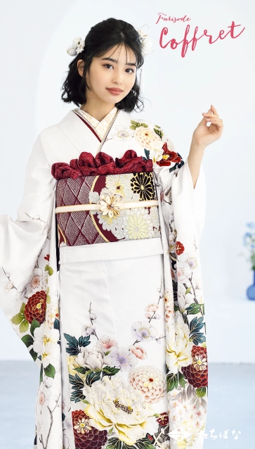 “谷田ラナ × Coffret”の振袖-白｜成人記念の新作振袖ご紹介　CF-509