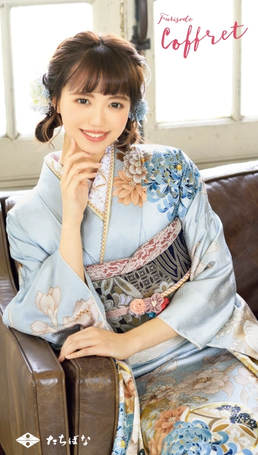 “阿部ここは × Coffret”の振袖-水色｜成人記念の新作振袖ご紹介　CF-512