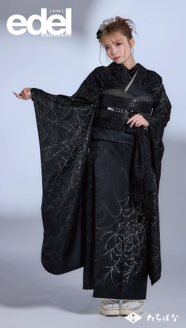 “Edel×古川結菜（ゆいちゃみ）”の振袖-黒｜成人記念の新作振袖ご紹介　E-603