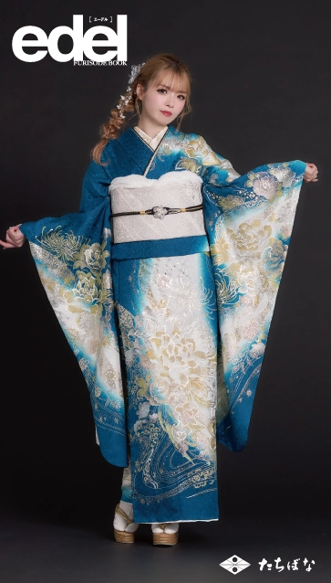 “Edel×古川結菜（ゆいちゃみ）”の振袖-青｜成人記念の新作振袖ご紹介　E-607