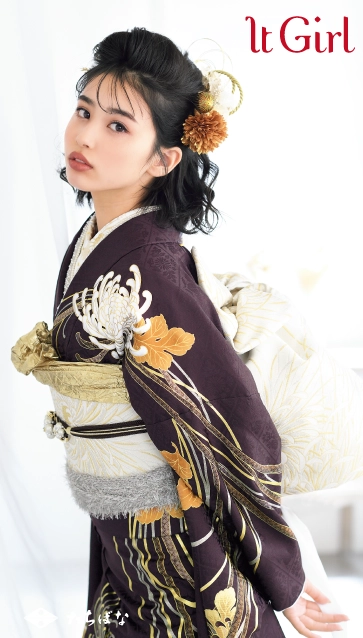 “谷田ラナ × It Girl”の振袖-茶｜成人記念の新作振袖ご紹介　IT-2513
