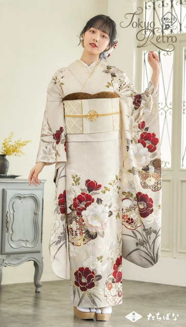 “松本恵莉紗ちゃん”着用の振袖-白｜成人記念の新作振袖ご紹介　TR-612