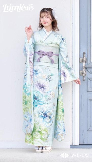 星乃夢奈×Lumiere”の振袖-水色｜成人記念の新作振袖ご紹介