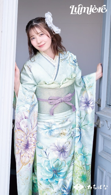 “星乃夢奈×Lumiere”の振袖-水色｜成人記念の新作振袖ご紹介　LF-01