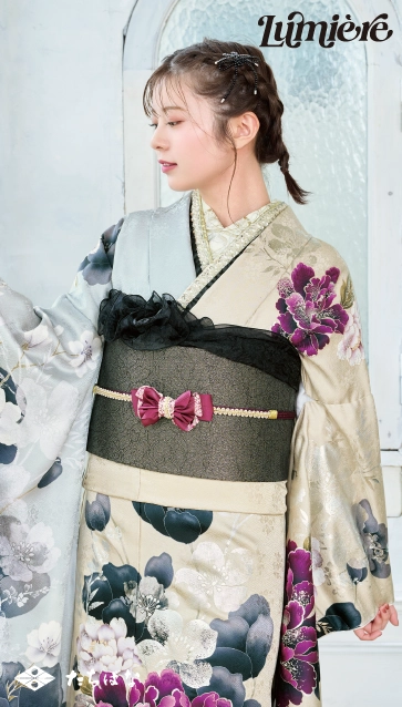 “星乃夢奈×Lumiere”の振袖-ベージュ｜成人記念の新作振袖ご紹介　LF-12
