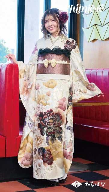 “星乃夢奈×Lumiere”の振袖-ピンクベージュ｜成人記念の新作振袖ご紹介　LF-06