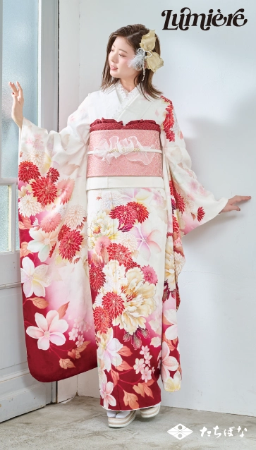“星乃夢奈×Lumiere”の振袖-白｜成人記念の新作振袖ご紹介　LF-08