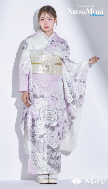 なつみちゃん着用“NatsuMimi”の振袖-ピンク|ハタチ記念の新作振袖ご紹介　NAT-202