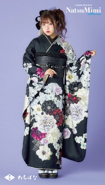 MINAMIちゃん着用“NatsuMimi”の振袖-黒|ハタチ記念の新作振袖ご紹介　NAT-204