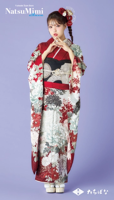 MINAMIちゃん着用“NatsuMimi”の振袖-赤|ハタチ記念の新作振袖ご紹介　NAT-208