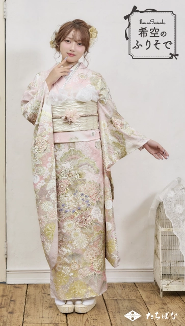 “希空（のあ）”ちゃんの振袖-ピンク｜成人記念の新作振袖ご紹介　NOA-004