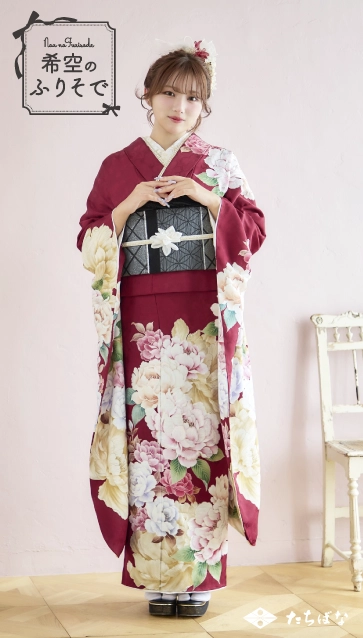 “希空（のあ）”ちゃんの振袖-赤｜成人記念の新作振袖ご紹介　NOA-010