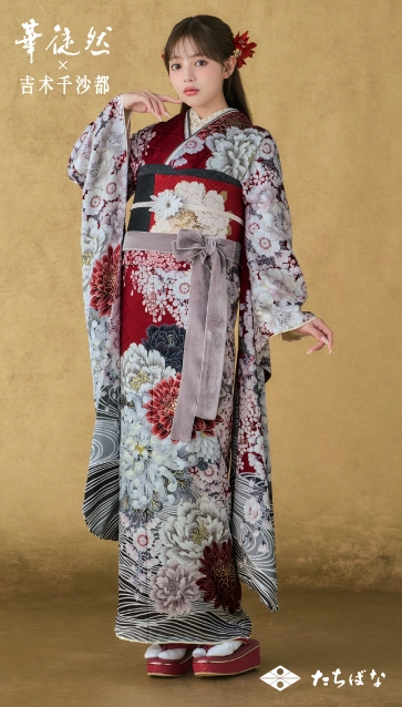 吉木千沙都×華徒然-赤|ハタチ記念の新作振袖ご紹介　HT-212