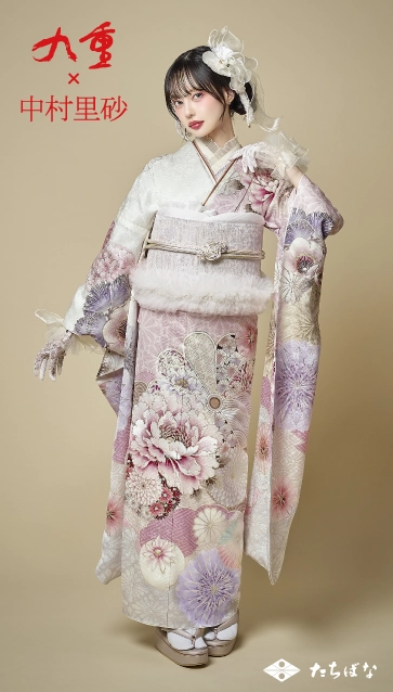 九重 × 中村里砂の振袖-白|成人記念の新作振袖ご紹介　RN-603