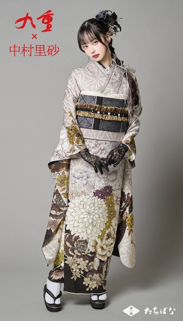 九重 × 中村里砂の振袖-ベージュ|成人記念の新作振袖ご紹介　RN-633