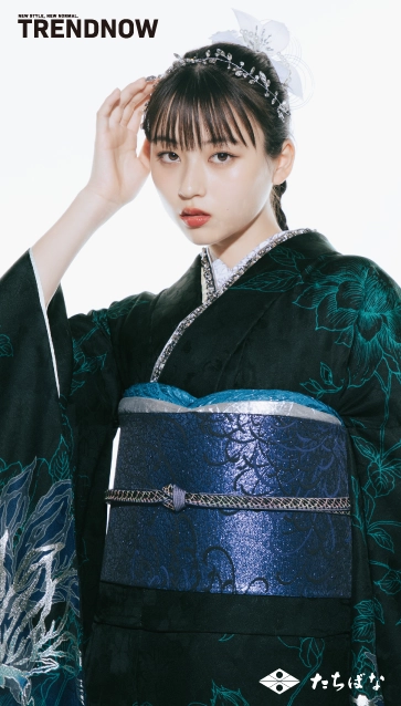 菊池日菜子 ×TRENDNOW(トレンドナウ)の振袖-黒|ハタチ記念の新作振袖ご紹介 TN-266
