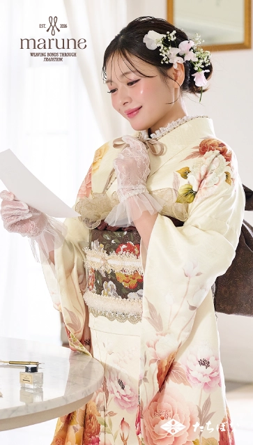 marune-白ベージュ|ハタチ記念の新作振袖ご紹介 M-607