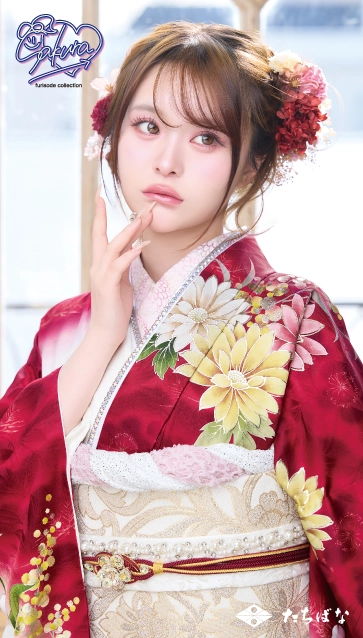 “Sakura(さくら)”ちゃんの振袖-赤|ハタチ記念の新作振袖ご紹介　SAF-25