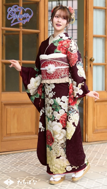 “Sakura(さくら)”ちゃんの振袖-赤紫|ハタチ記念の新作振袖ご紹介　SAF-27