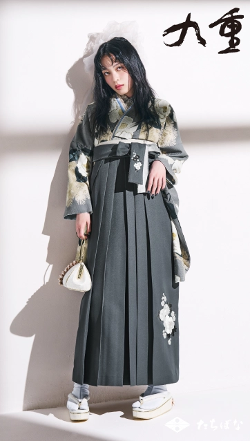 “九重”の卒業式袴レンタル｜卒業式の袴ご紹介　KN-52