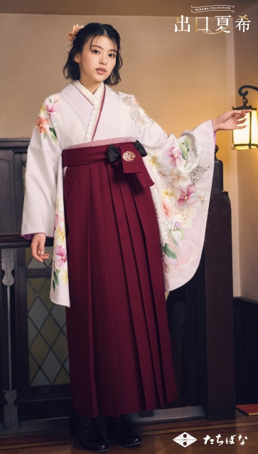 “出口夏希”の卒業式袴レンタル｜卒業式の袴ご紹介　DNN-02
