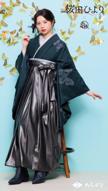 “桜田ひより × 志織”の卒業式袴レンタル｜卒業式の袴ご紹介　V-1