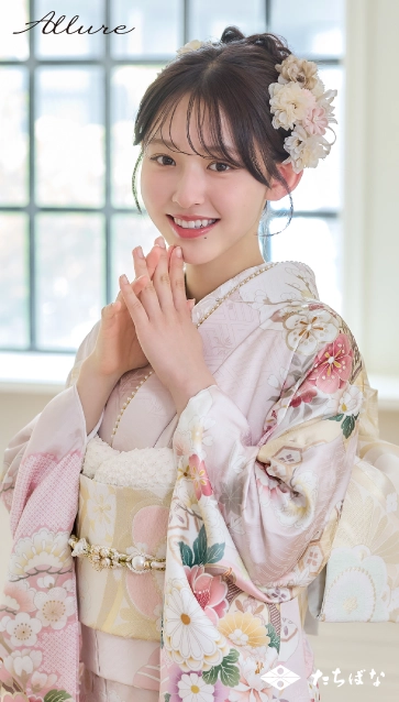 多田 梨音 ×Allure(アリュール)の振袖-ピンク|成人記念の新作振袖ご紹介 AL-306