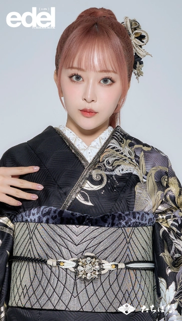 “Edel×大木美里亜（みりちゃむ）”の振袖-黒｜成人記念の新作振袖ご紹介　E-705
