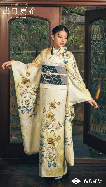 “出口夏希”ちゃんの振袖-ベージュ｜成人記念の新作振袖ご紹介　DN-05