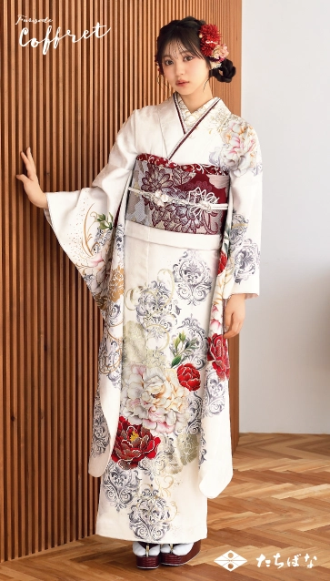 代田萌花ちゃん”着用の振袖-白｜成人記念の新作振袖ご紹介