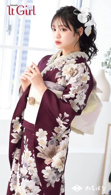 “代田萌花ちゃん”着用の振袖-赤｜成人記念の新作振袖ご紹介　IT-2609