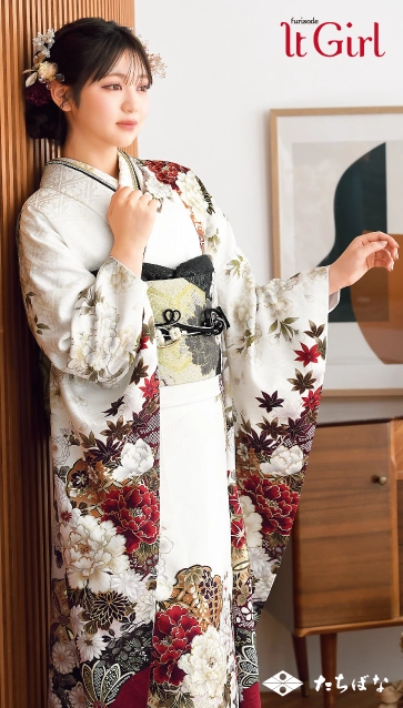 代田萌花ちゃん”着用の振袖-白｜成人記念の新作振袖ご紹介