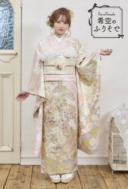 ベビーピンク 振袖 希空の振袖 noa-004のサムネイル　｜【公式】たちばな・シャレニー