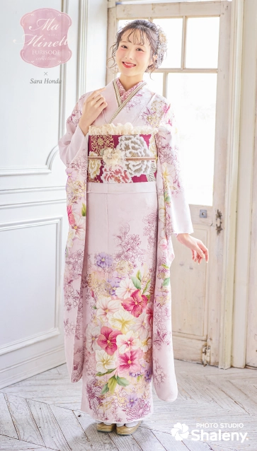 たちばな長野本店振袖イベント｜最新ブランド振袖のご紹介｜MaMinett